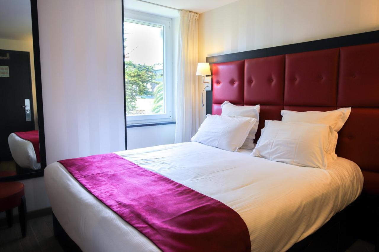 Logis Hotel Saint Guirec Et De La Plage ペロス・ギレック エクステリア 写真