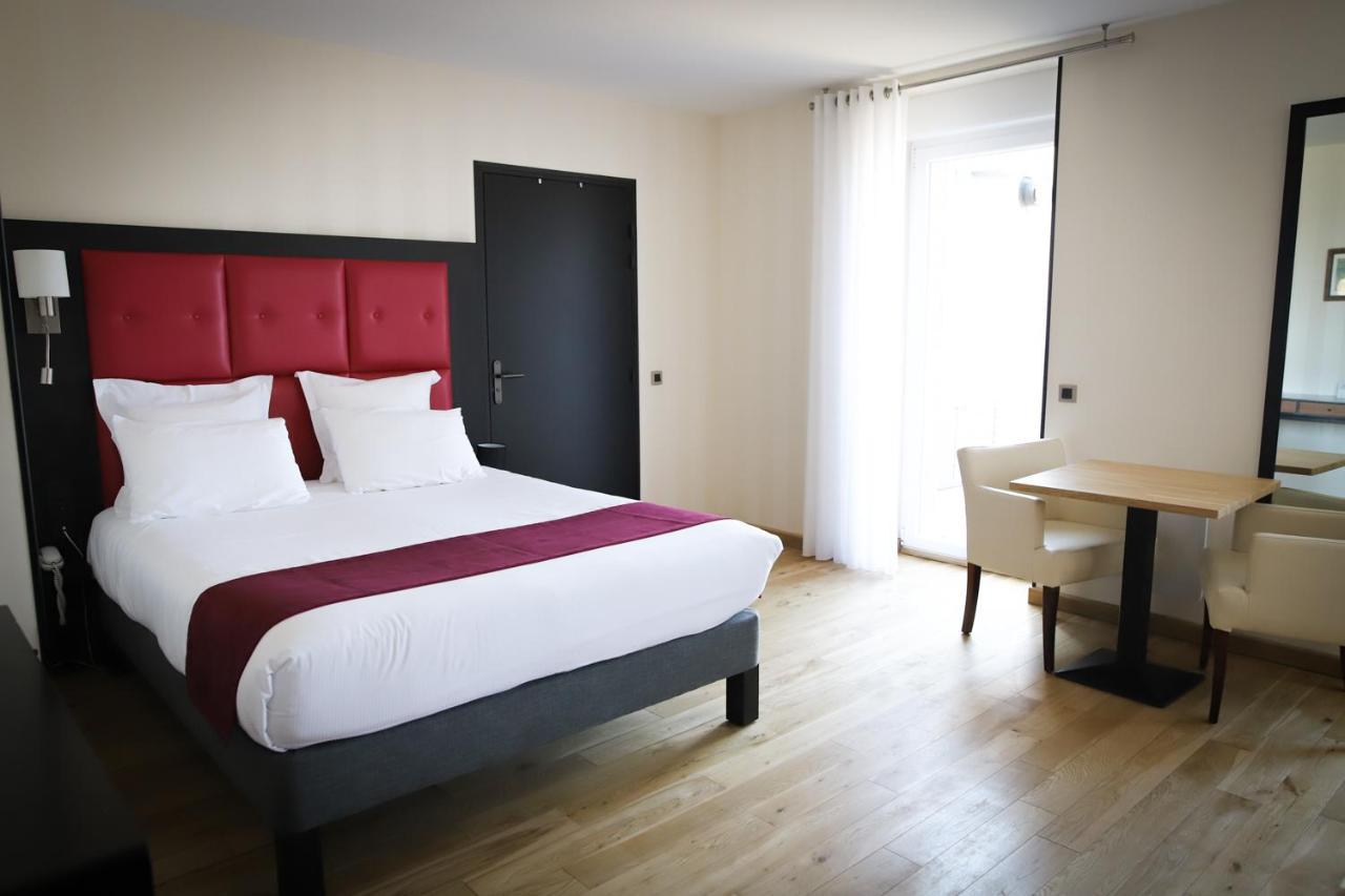 Logis Hotel Saint Guirec Et De La Plage ペロス・ギレック エクステリア 写真