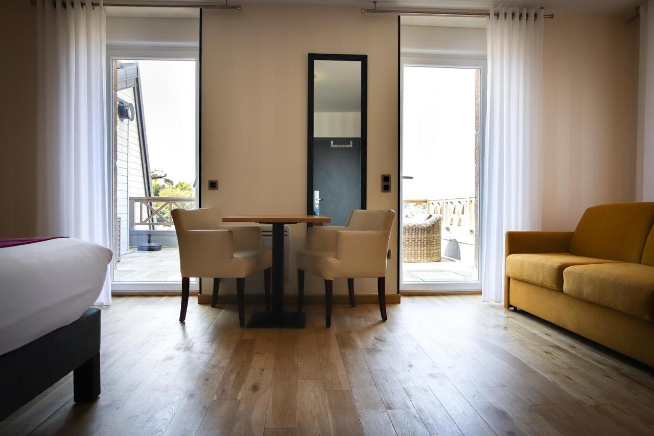 Logis Hotel Saint Guirec Et De La Plage ペロス・ギレック エクステリア 写真