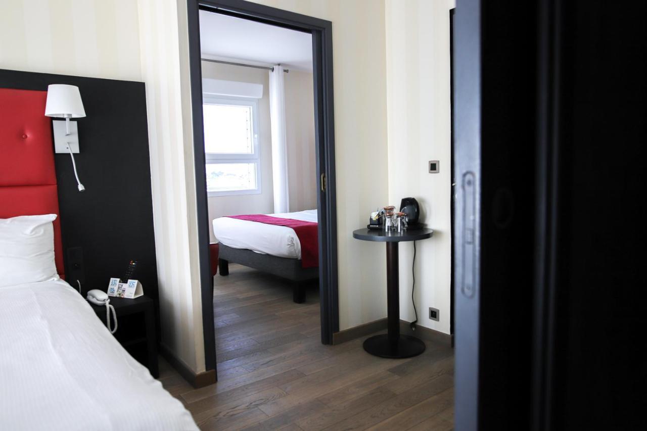 Logis Hotel Saint Guirec Et De La Plage ペロス・ギレック エクステリア 写真
