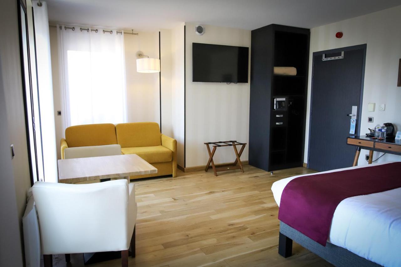 Logis Hotel Saint Guirec Et De La Plage ペロス・ギレック エクステリア 写真